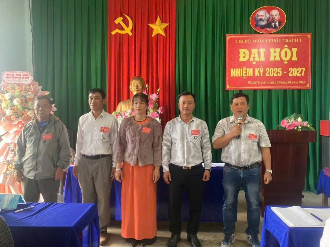 Chi bộ thôn PT 6